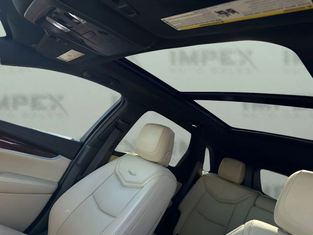 Used 2018 Gray Cadillac Luxury image 8