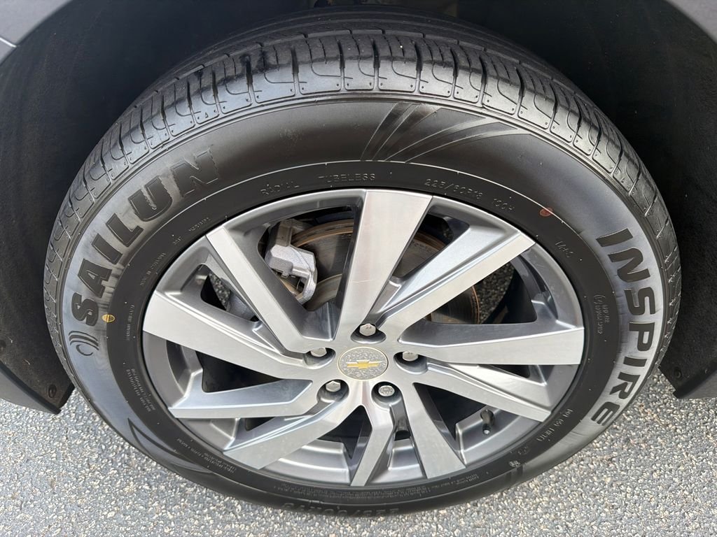 2022 Chevrolet Equinox LT - Photo 11