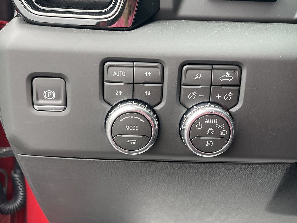 2026 GMC Sierra 2500HD AT4 - Photo 29