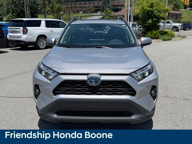 Used 2024 Silver Toyota XLE Premium image 2