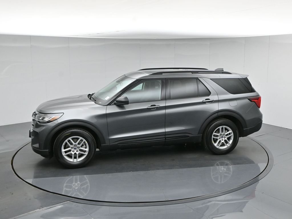 New 2026 Carbonized Gray Metallic Ford Active image 43