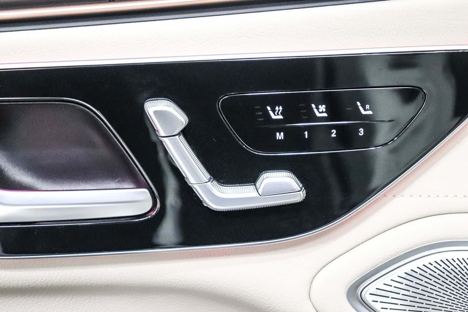 Used 2023 Polar White Mercedes-Benz EQS 450+ image 21