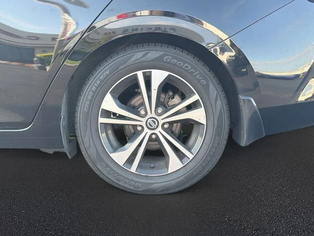Used 2021 Black Nissan SV image 9