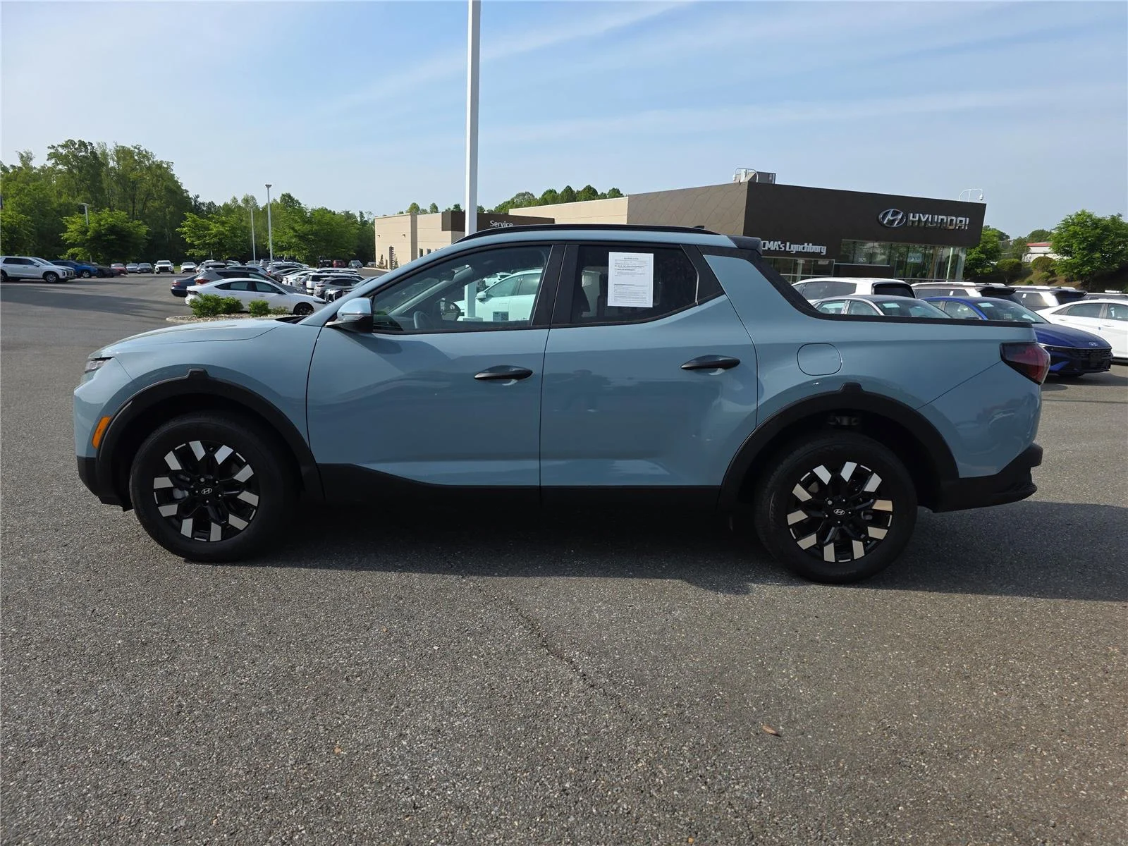 Used 2025 Blue Stone Hyundai SEL image 8