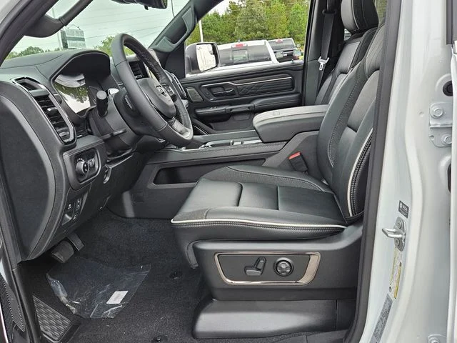 2026 RAM 1500 Limited - Photo 7