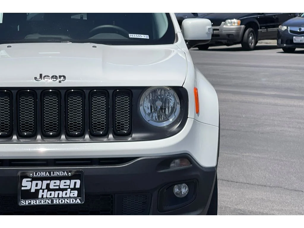 Used 2017 Alpine White Jeep Altitude image 19