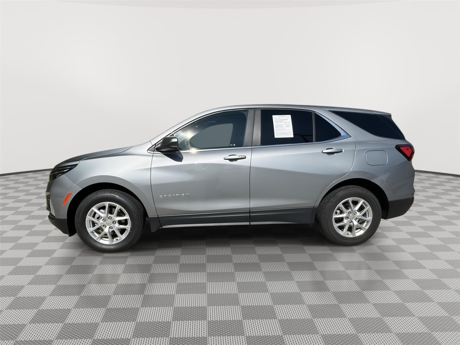 Used 2024 Sterling Gray Metallic Chevrolet LT image 4