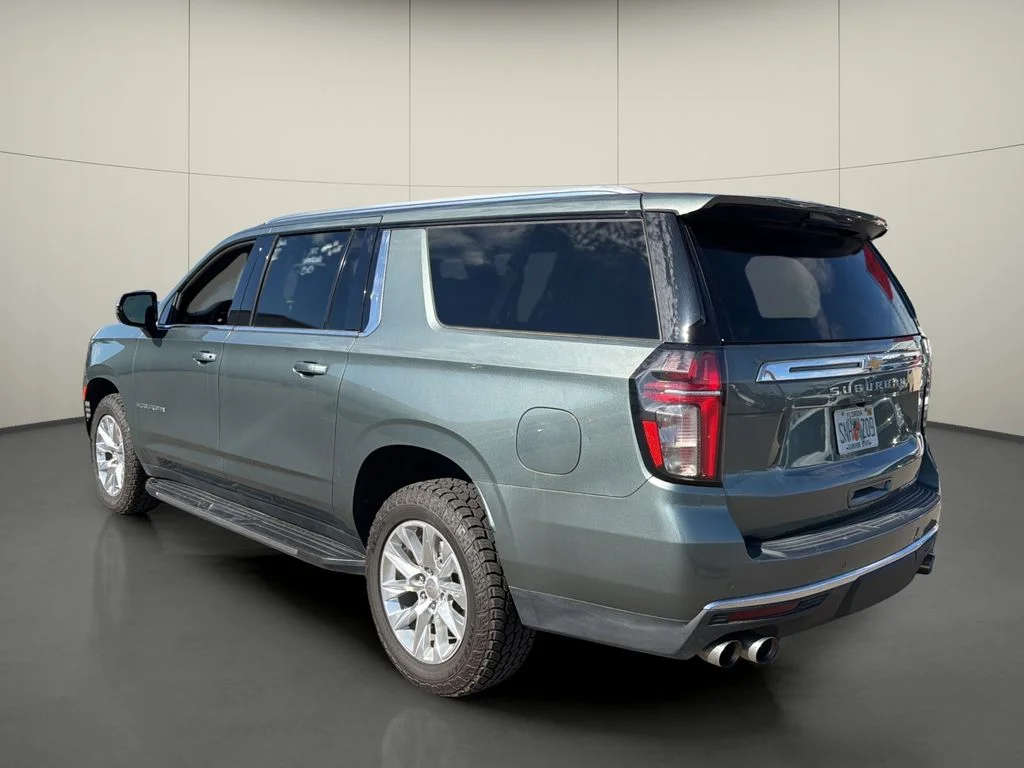 Used 2023 Green Chevrolet Premier image 5