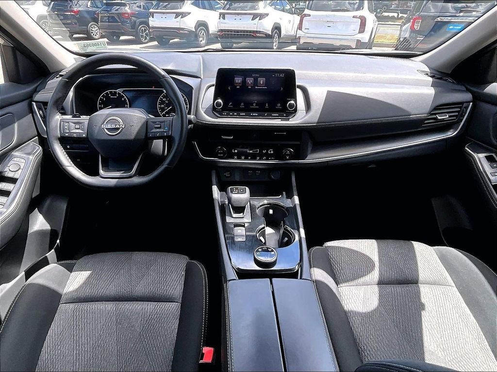 Certified Used 2025 Silver Nissan SV image 21