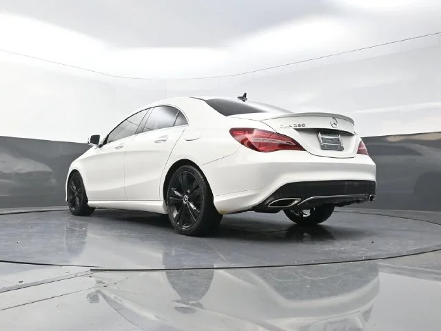 Used 2019  Mercedes-Benz CLA 250 image 35