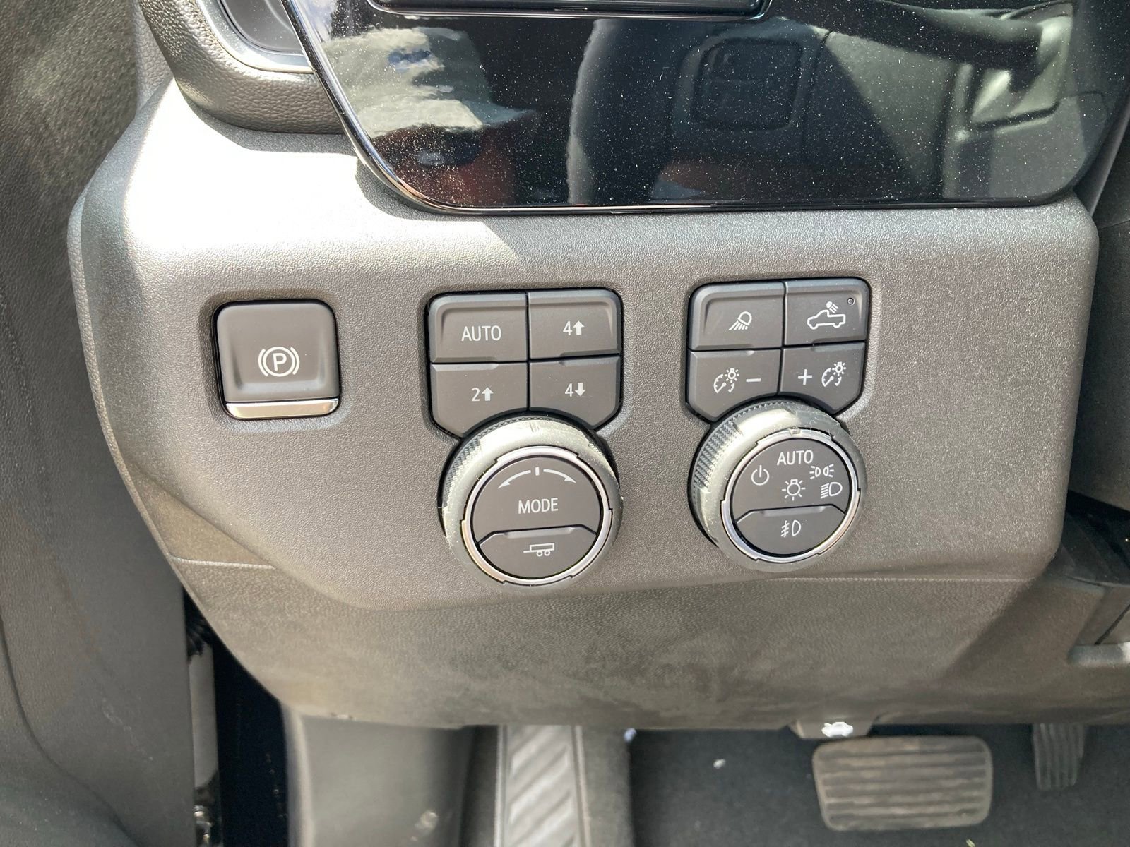 2025 Chevrolet Silverado 2500 HD LT - Photo 17