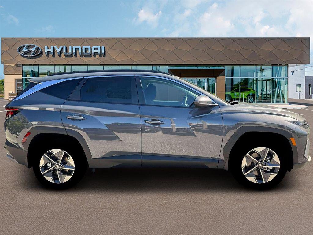 New 2026 Gray Hyundai SEL image 10