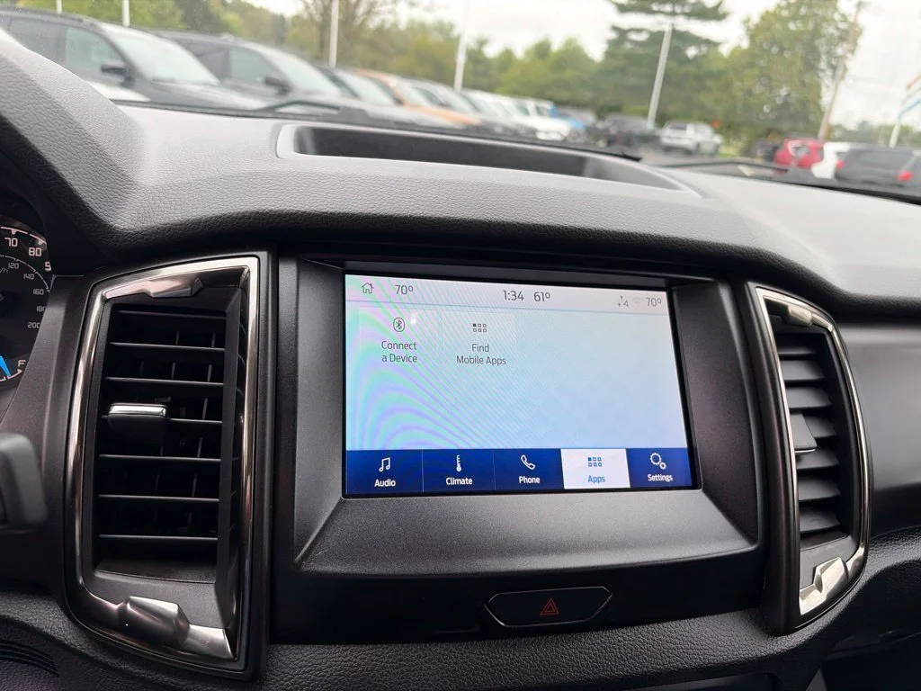 Used 2022 Green Ford XLT image 33