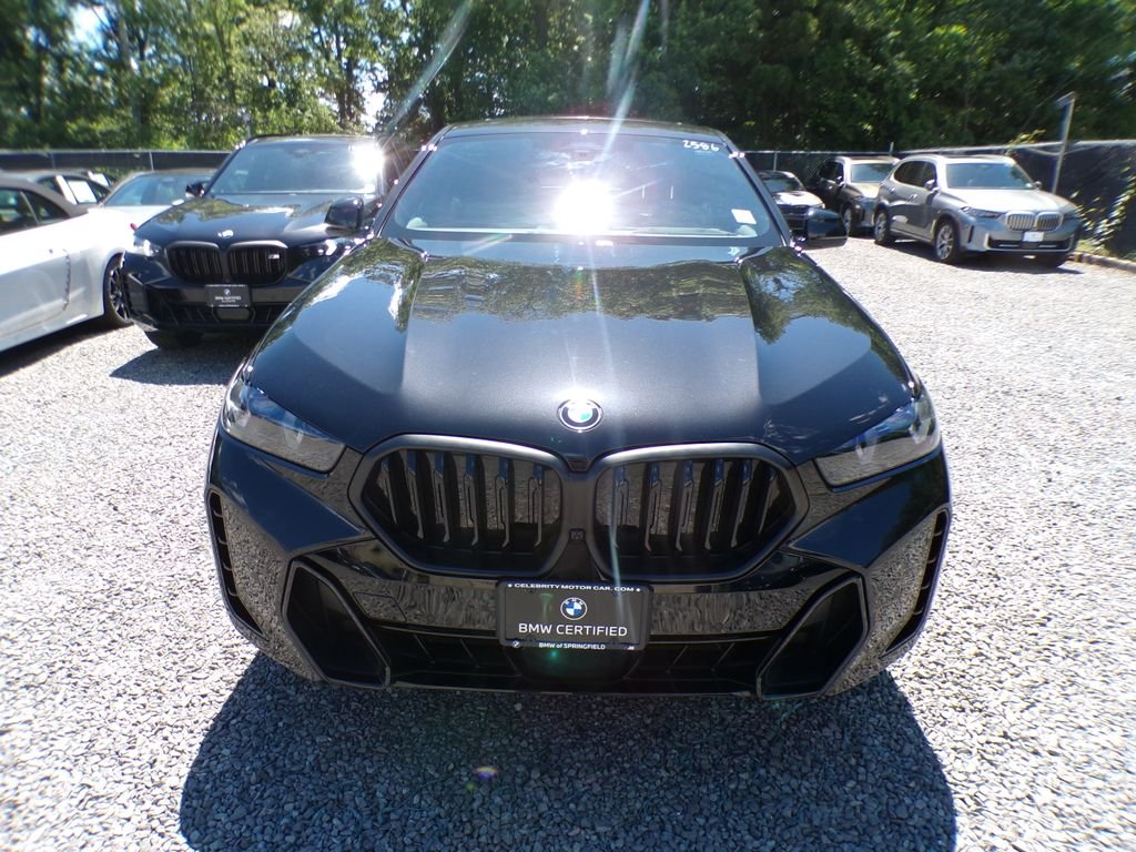 Used 2026 Black BMW xDrive40i image 2