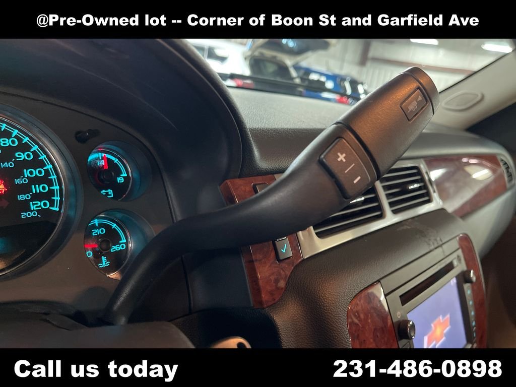 Used 2012 Gray Chevrolet LT image 25