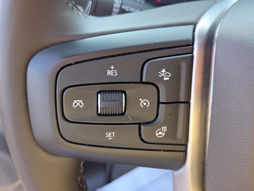Used 2023 MIDNIGHT BLUE METALLIC GMC SLT image 34
