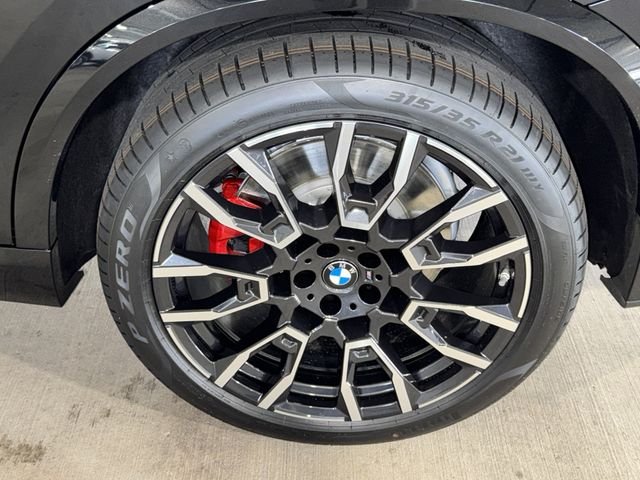 New 2026 Black Sapphire Metallic BMW xDrive50e image 25