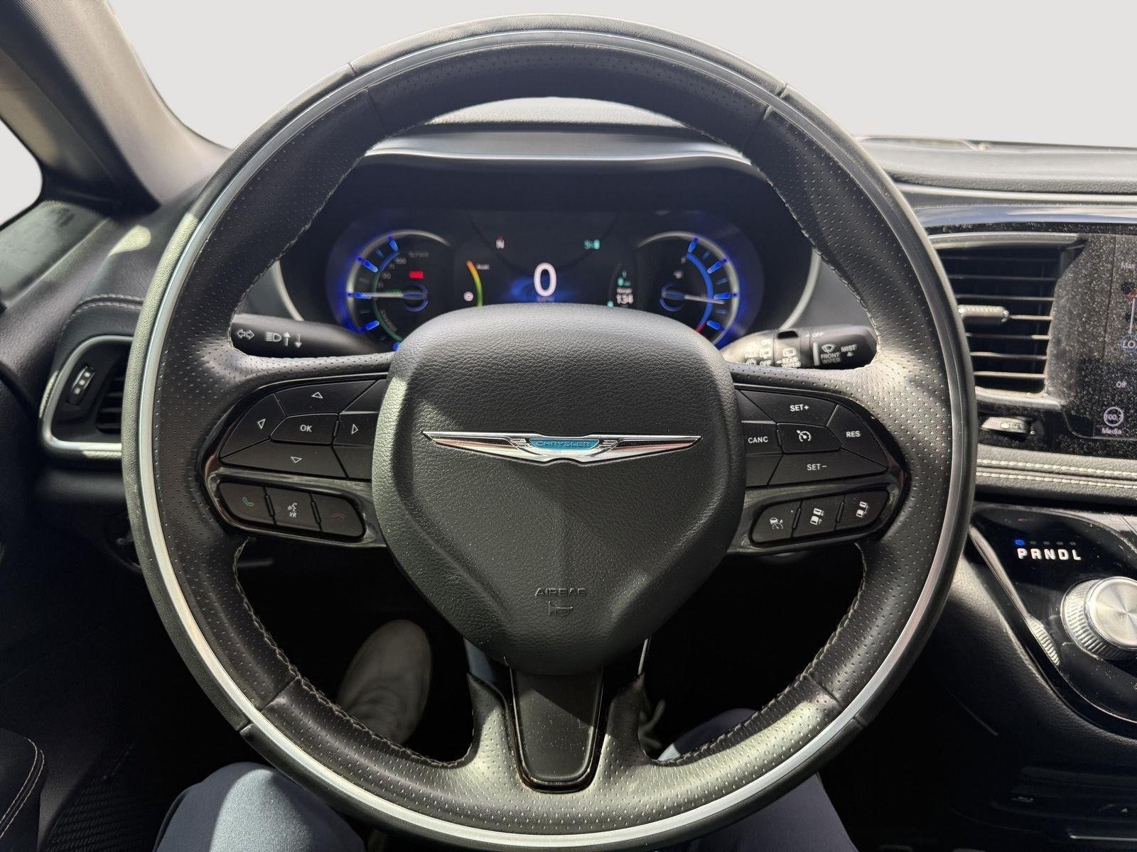 2020 Chrysler Pacifica Hybrid Limited - Photo 20