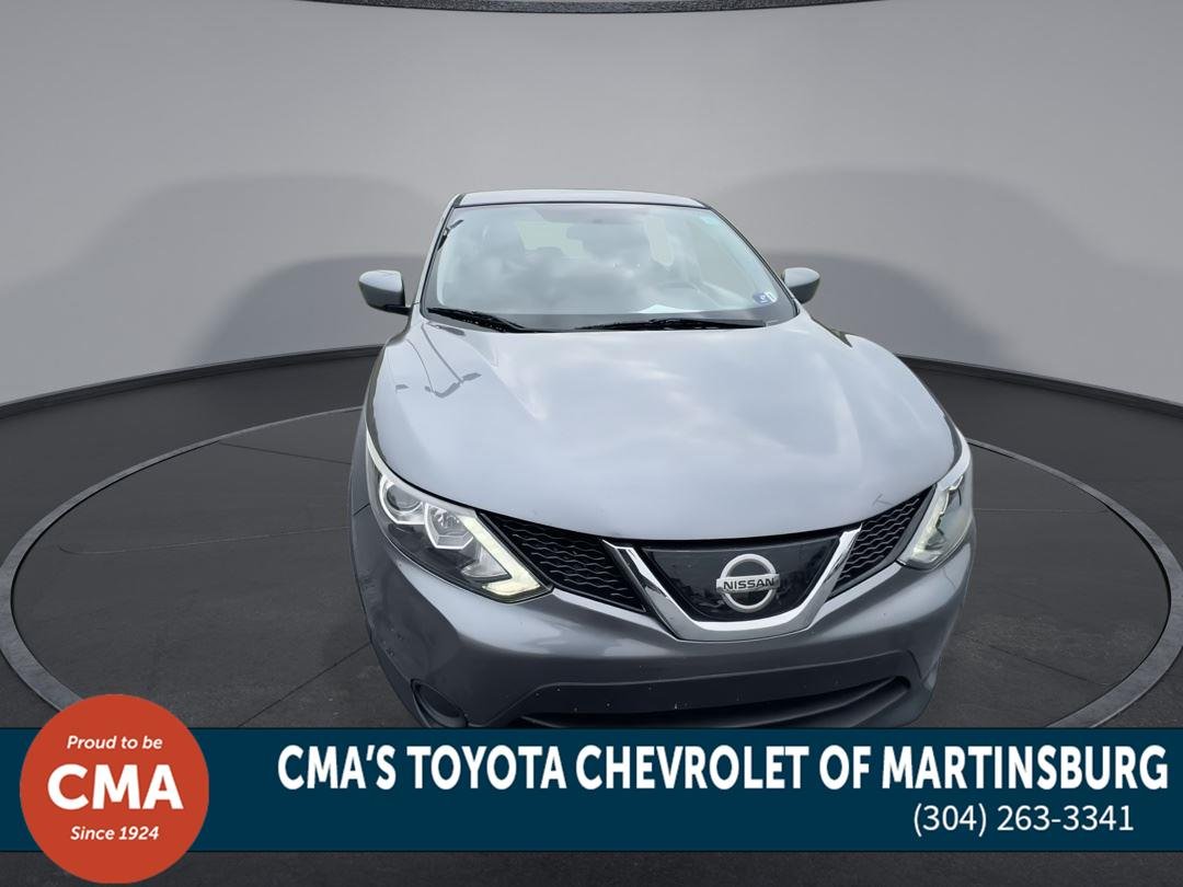Used 2019 Gun Metallic Nissan S image 3