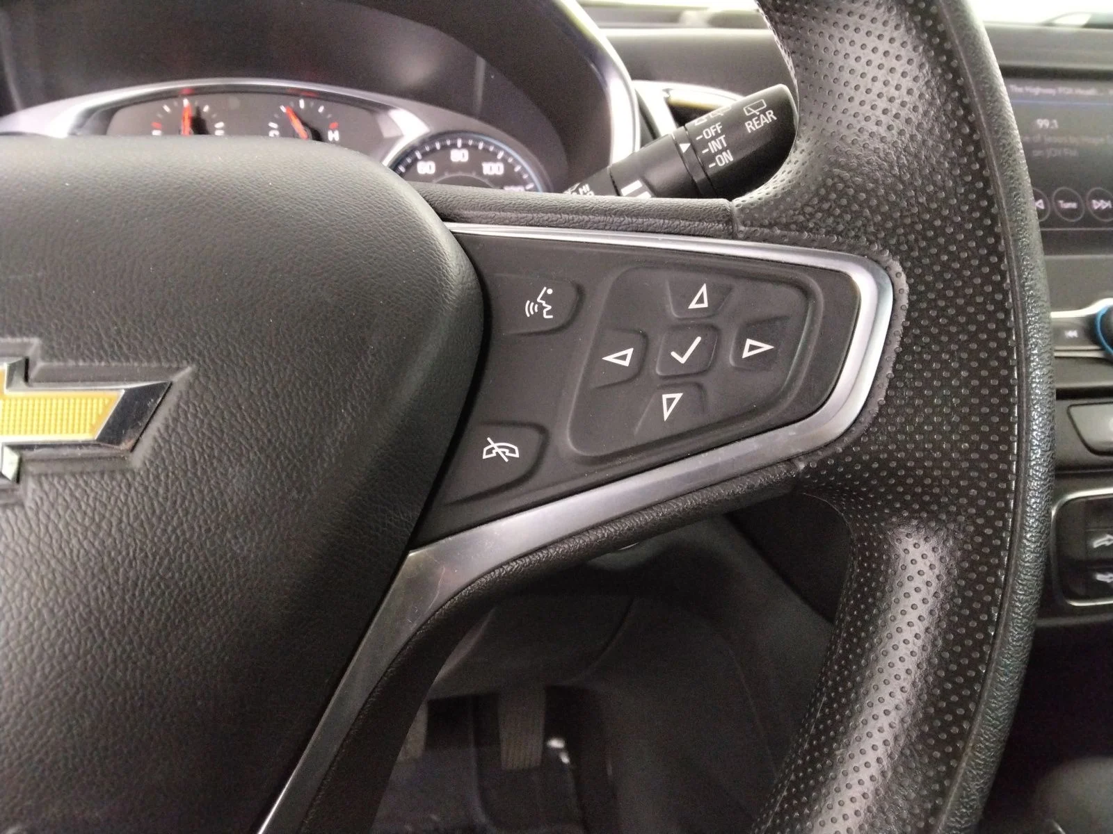 Used 2023 Brown Chevrolet LT image 14