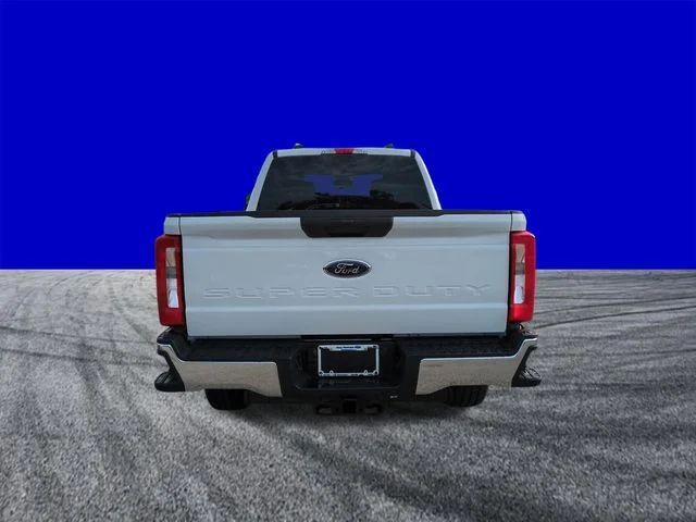 New 2026 White Ford XLT image 5