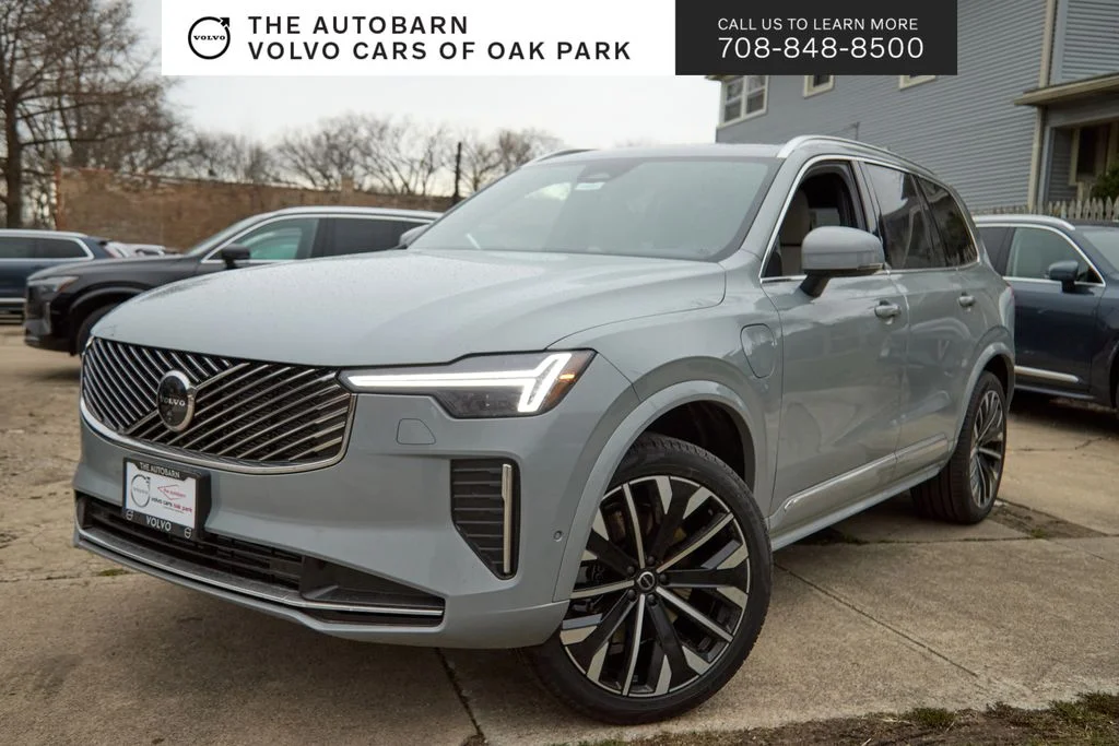 2026 Volvo XC90 T8 Recharge Plus Bright 7-Seat 4WD's photo
