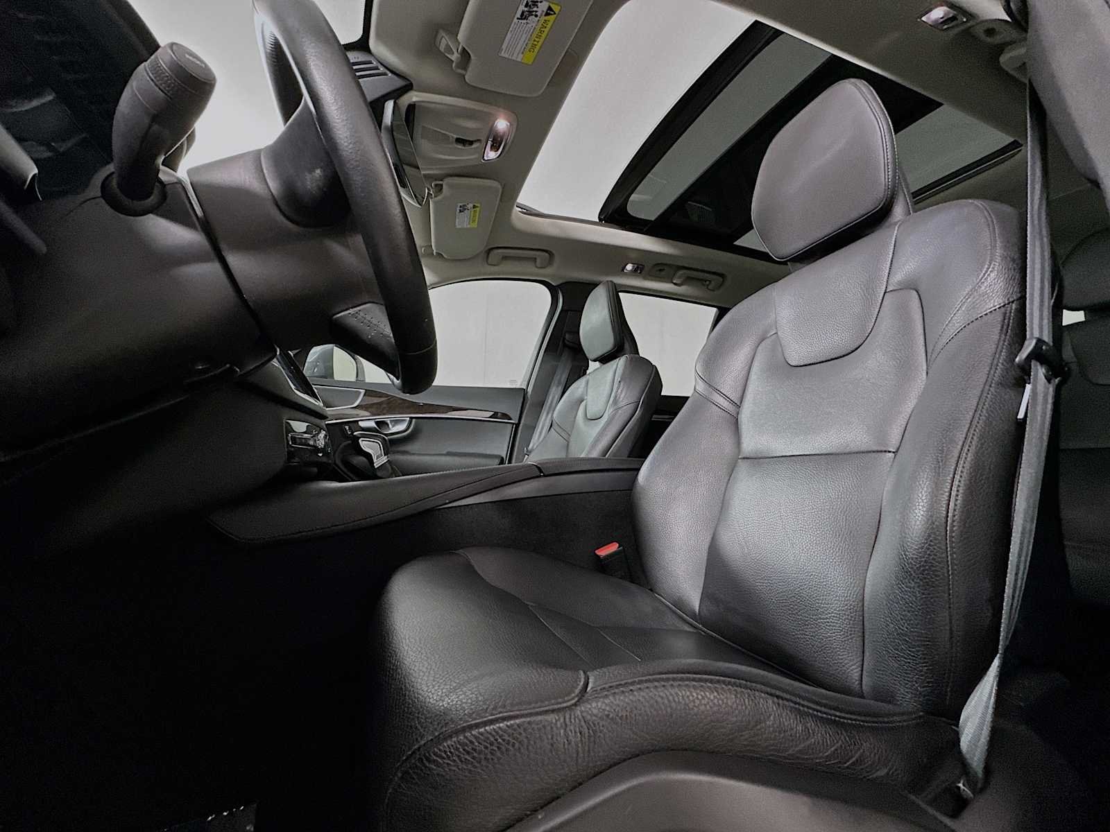 Certified Used 2019 Osmium Grey Metallic Volvo Momentum image 19