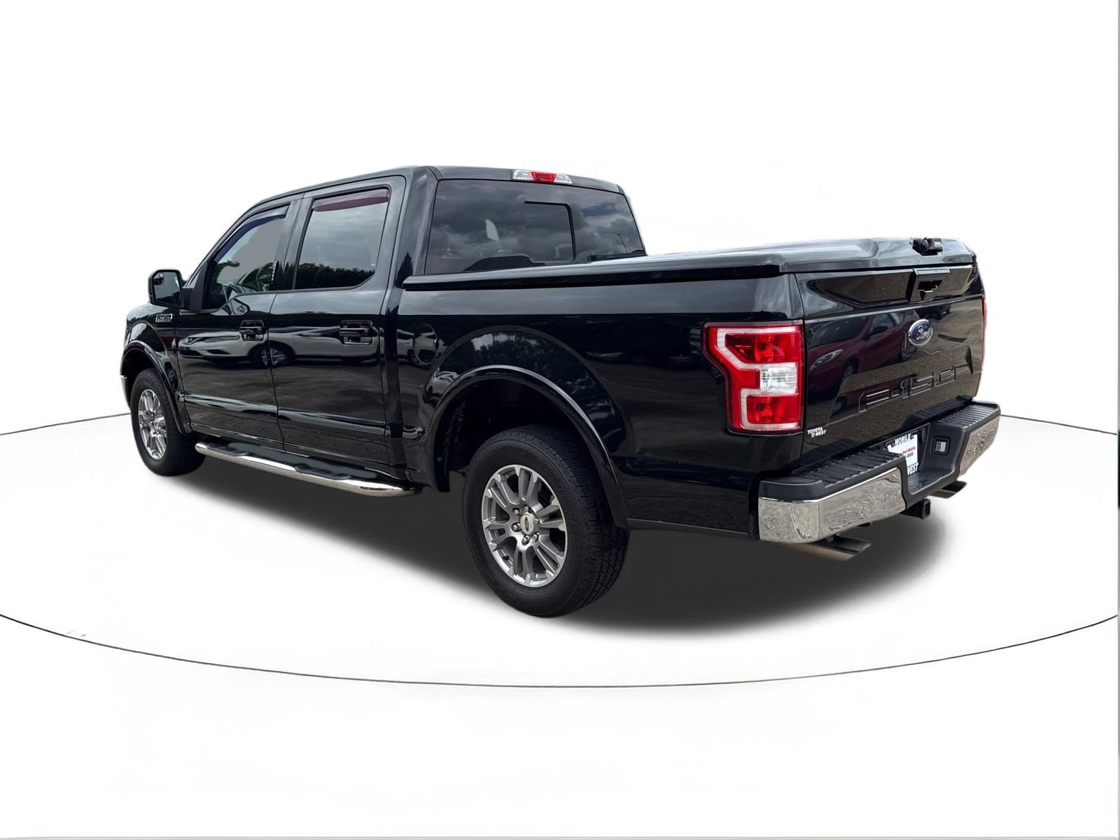 Used 2019 Agate Black Metallic Ford LARIAT image 5