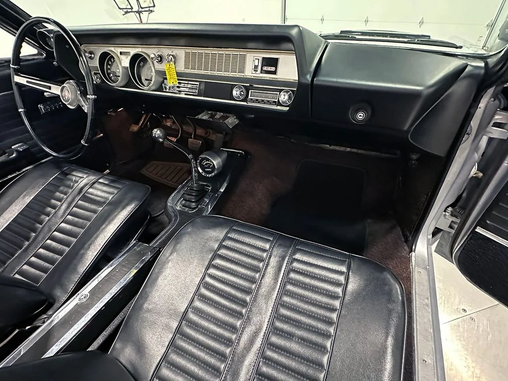 Used 1966 Silver Oldsmobile  image 74