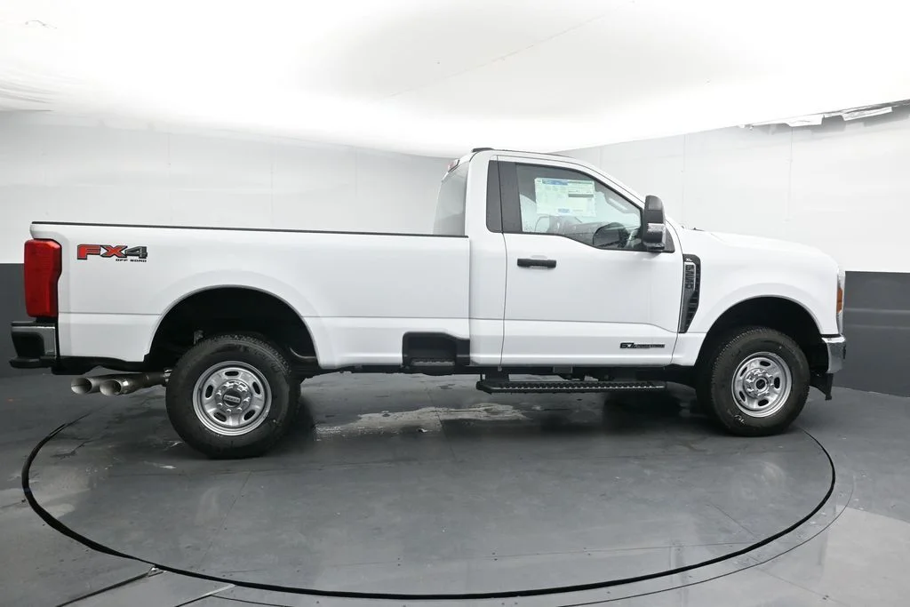2026 Ford F-250 Super Duty XL - Photo 6