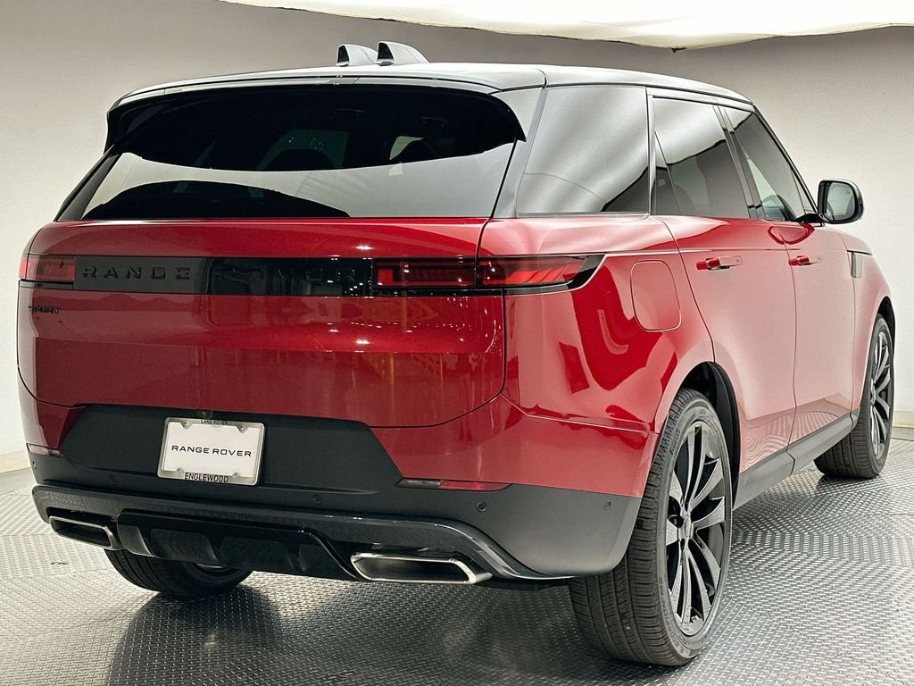 New 2026 Firenze Red Metallic Land Rover SE image 3