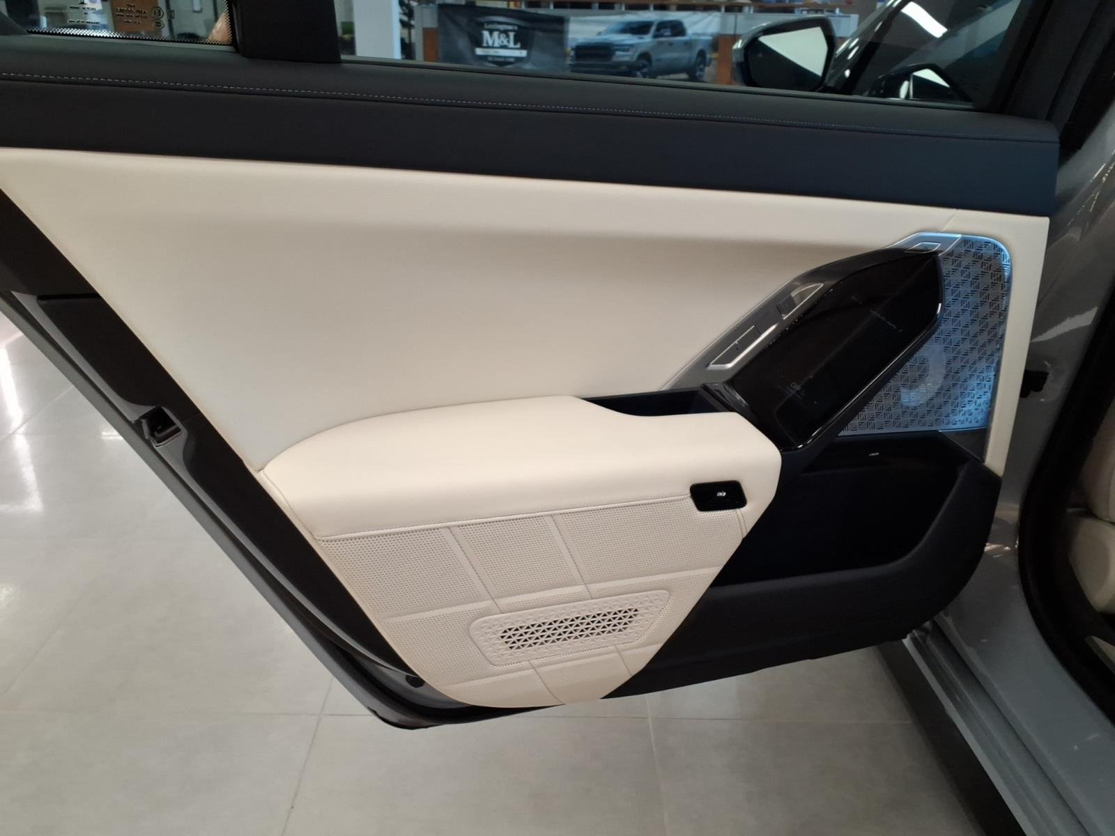 Used 2023 Gray Metallic BMW i xDrive image 17