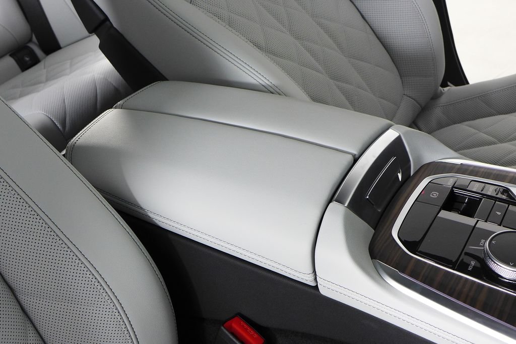 2026 BMW X5 40i - Photo 16
