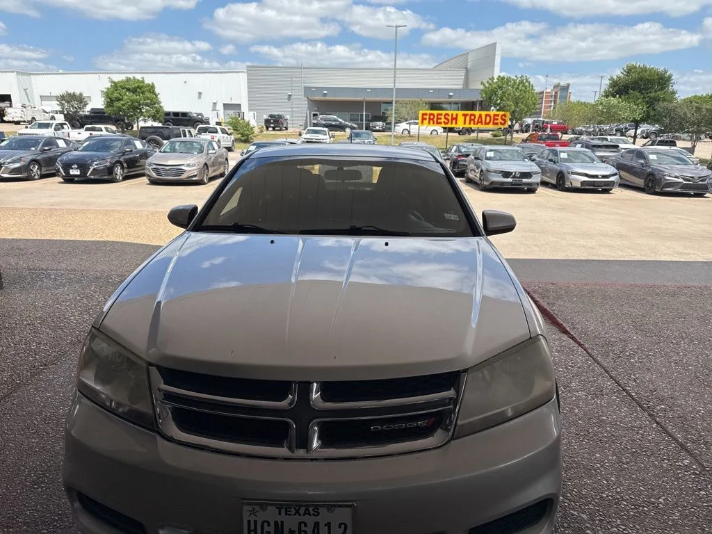2012 Dodge Avenger SXT's photo