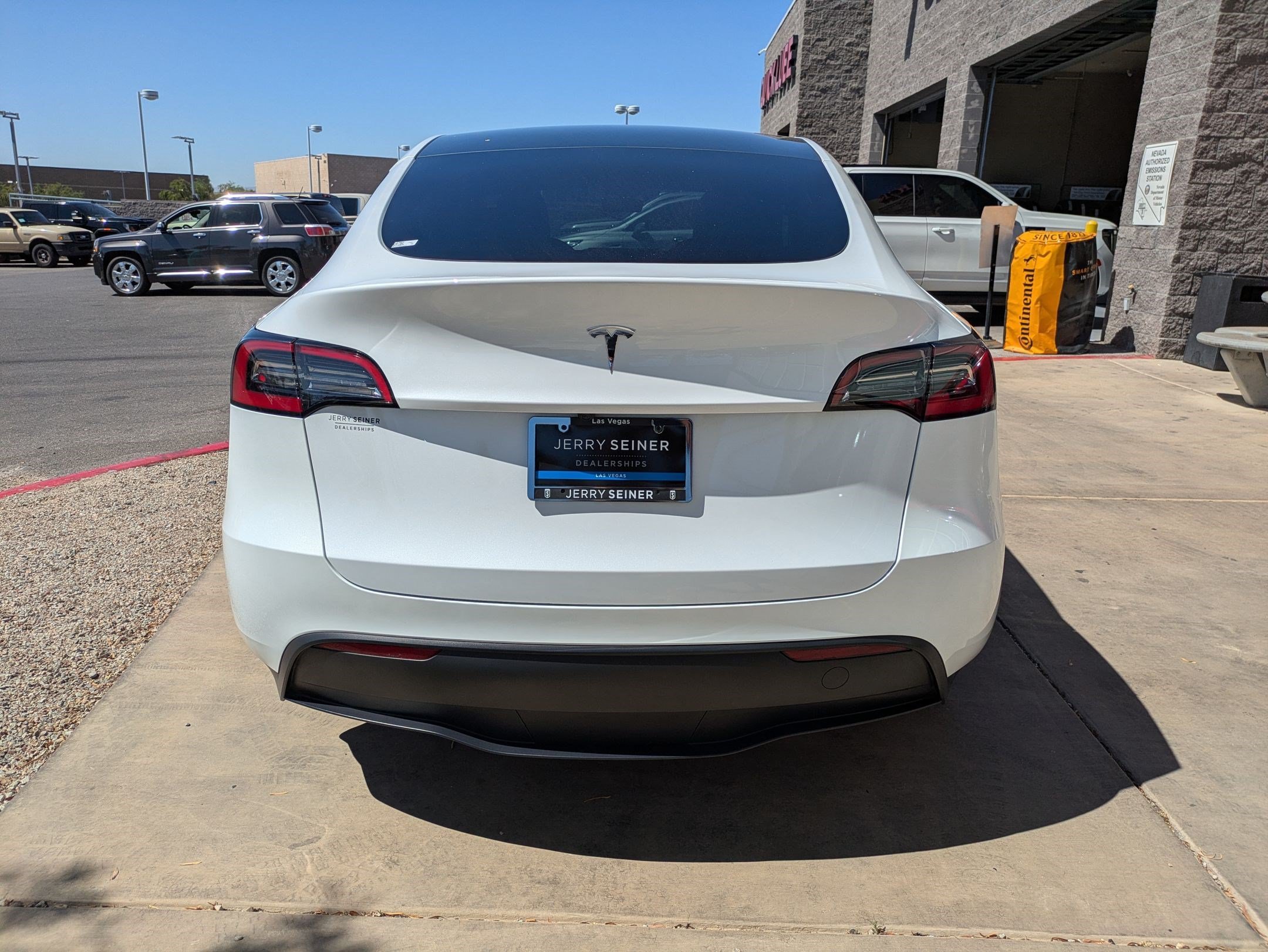 Used 2024 White Tesla Long Range Single Motor Rear-Wheel Drive image 4