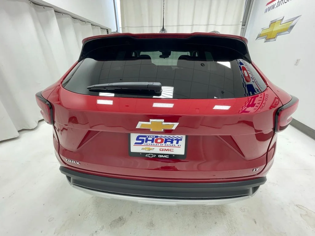 2026 Chevrolet Trax LT - Photo 6