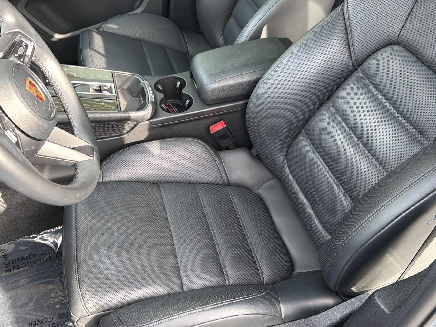 Used 2023 Dolomite Silver Metallic Porsche T image 30