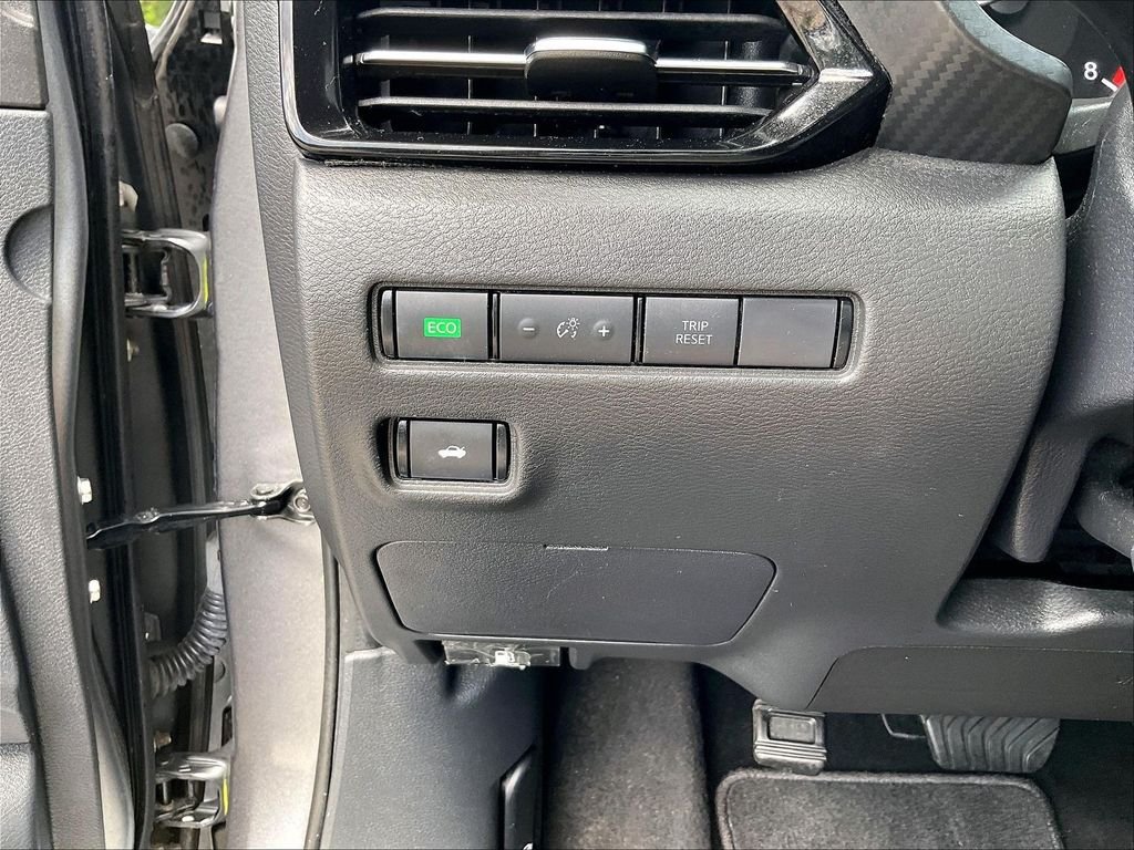 Used 2020 Gray Nissan S image 26