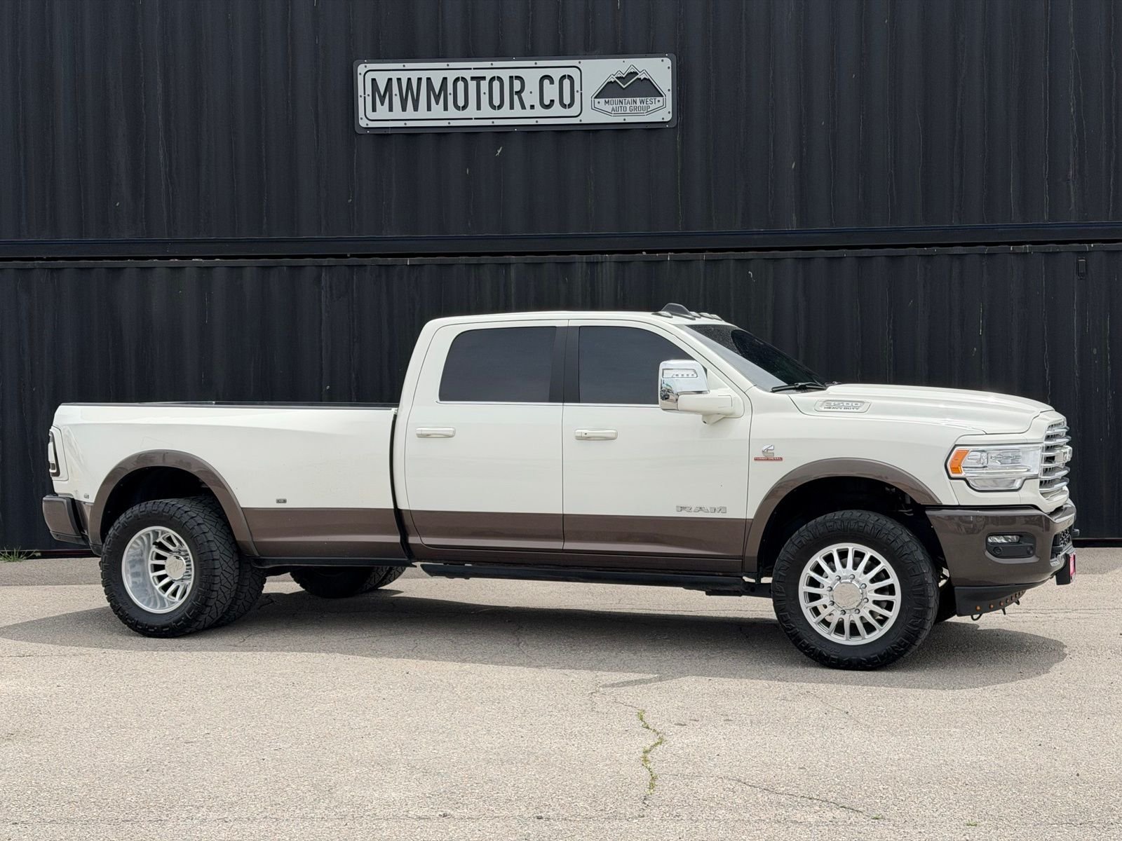 2024 RAM 3500 Longhorn 4X4 Crew Cab LWB's photo