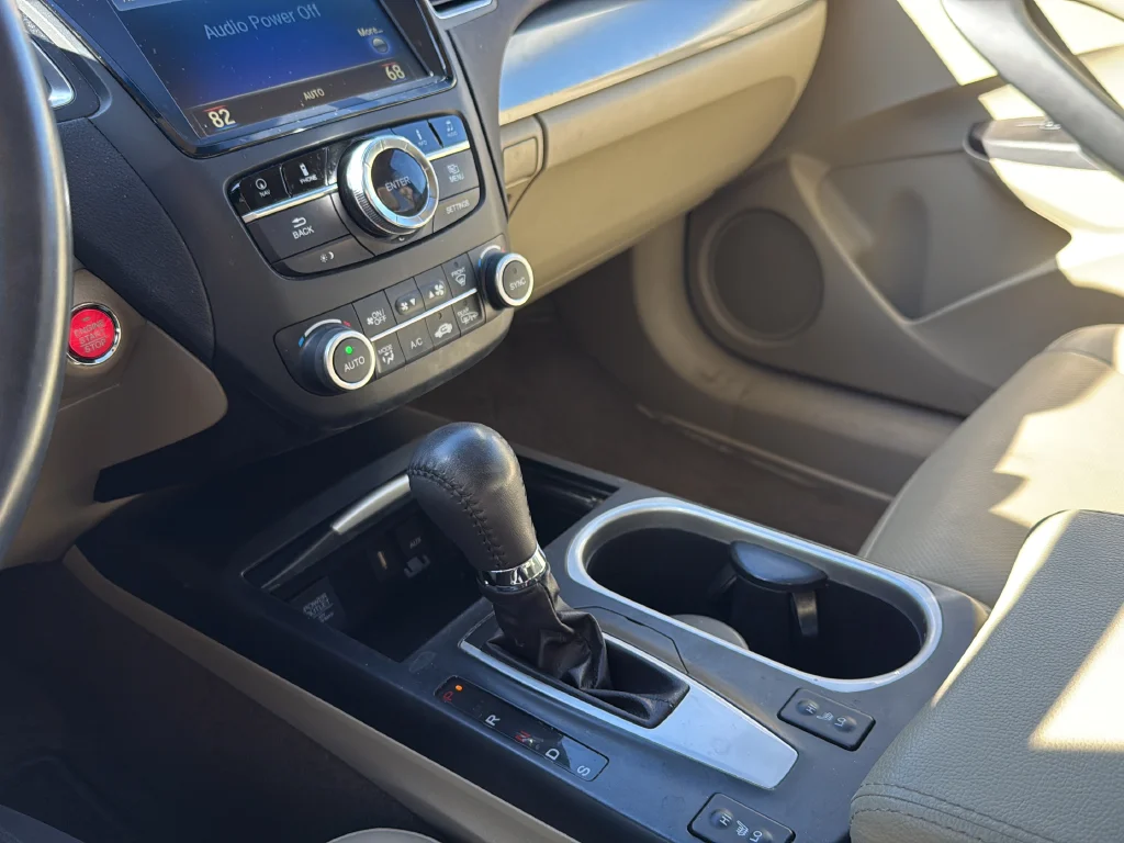 Used 2017  Acura Technology Package image 22