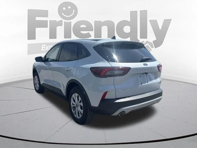 Used 2025 Silver Ford Active image 4