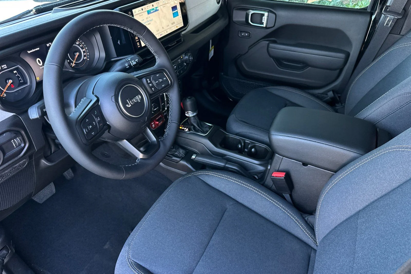 2026 Jeep Wrangler 4-Door Willys - Photo 6