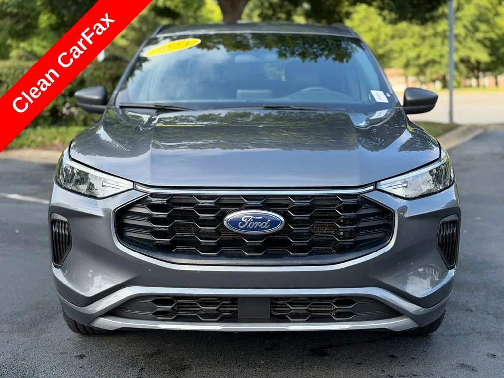 Used 2024 Gray Ford ST-Line image 5