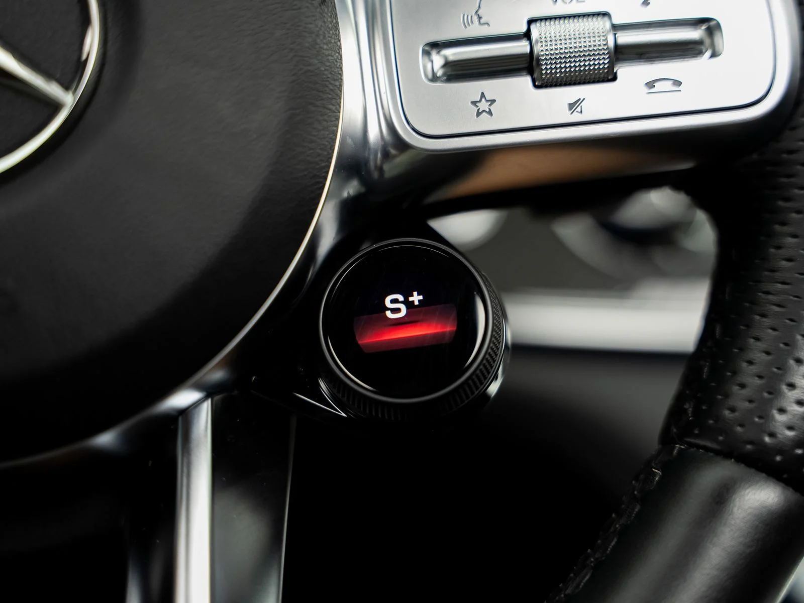Used 2020 White Mercedes-Benz Base image 51