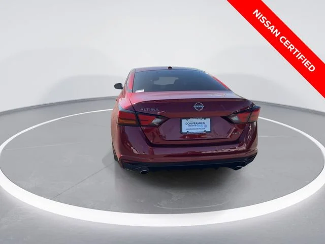 Used 2024 Red Nissan 2.5 SR image 7