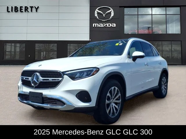 2025 Mercedes-Benz GLC