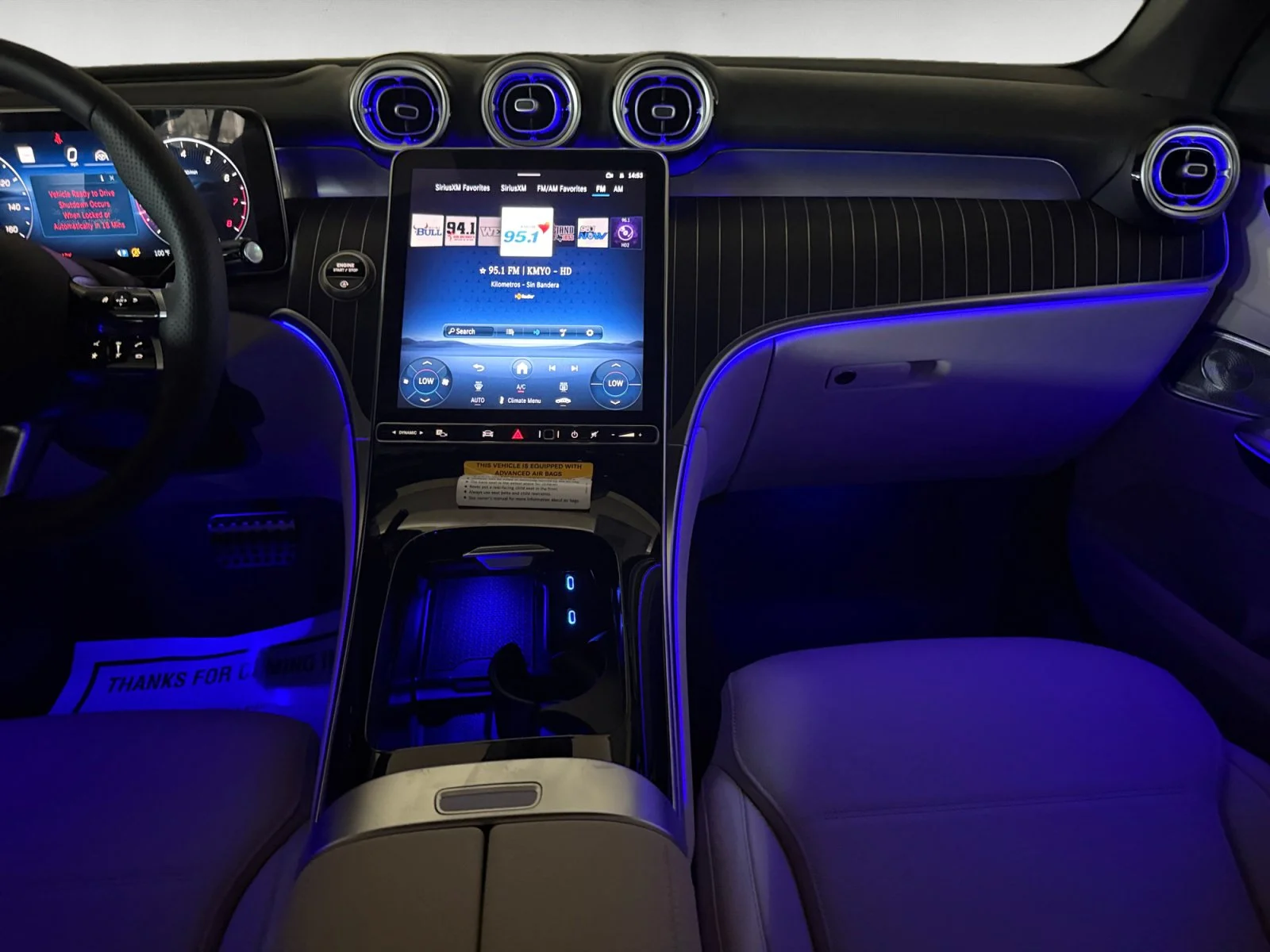 New 2027 Blue Mercedes-Benz GLC 300 image 12