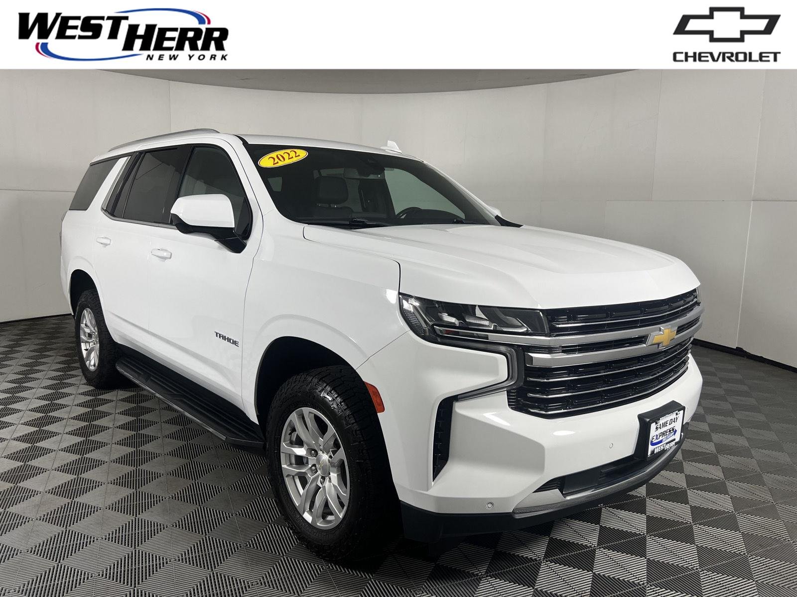 Used 2022 Summit White Chevrolet LT image 1