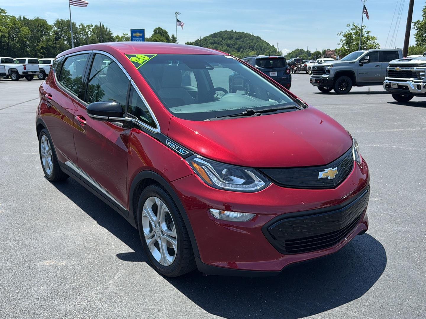 Used 2020 Chevrolet Bolt EV LT with VIN 1G1FY6S04L4110283 for sale in Corydon, IN