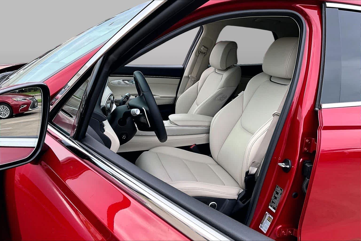 Pre-Owned 2024 Genesis GV70 2.5T